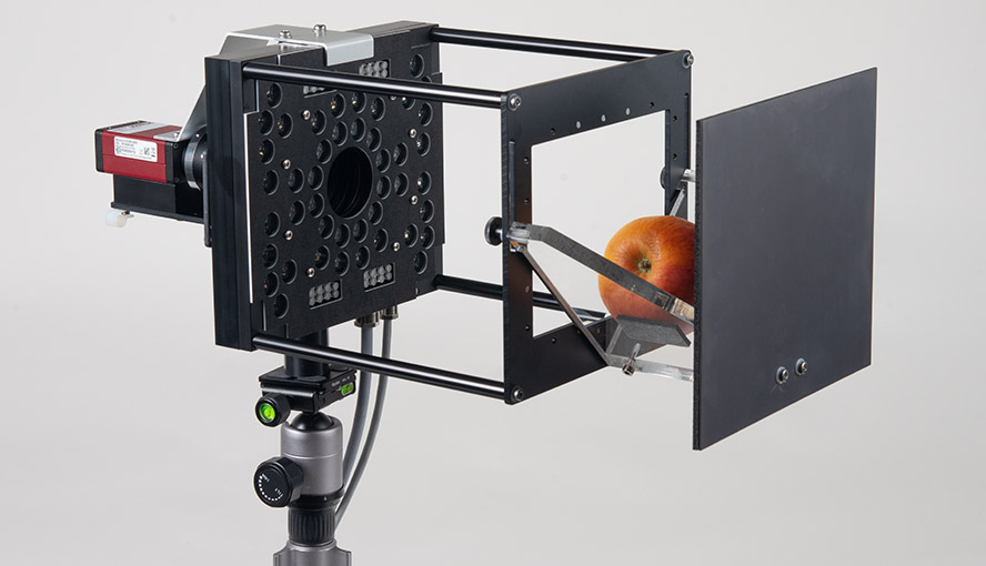 MAXI version with Fruit Adapter IMAG-MAX/HF mounted on IMAG-MAX/L LED array.