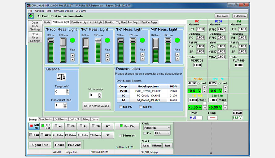 Screenshot of the NIR-measuring Light window following balancing of the four wavelength pairs and import of the differential model spectra (DMPs) of the orchid Phalaenopsis.
